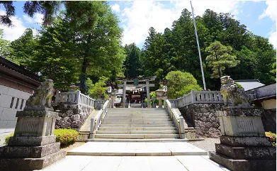 Sakurayama Hachimangu Shrine